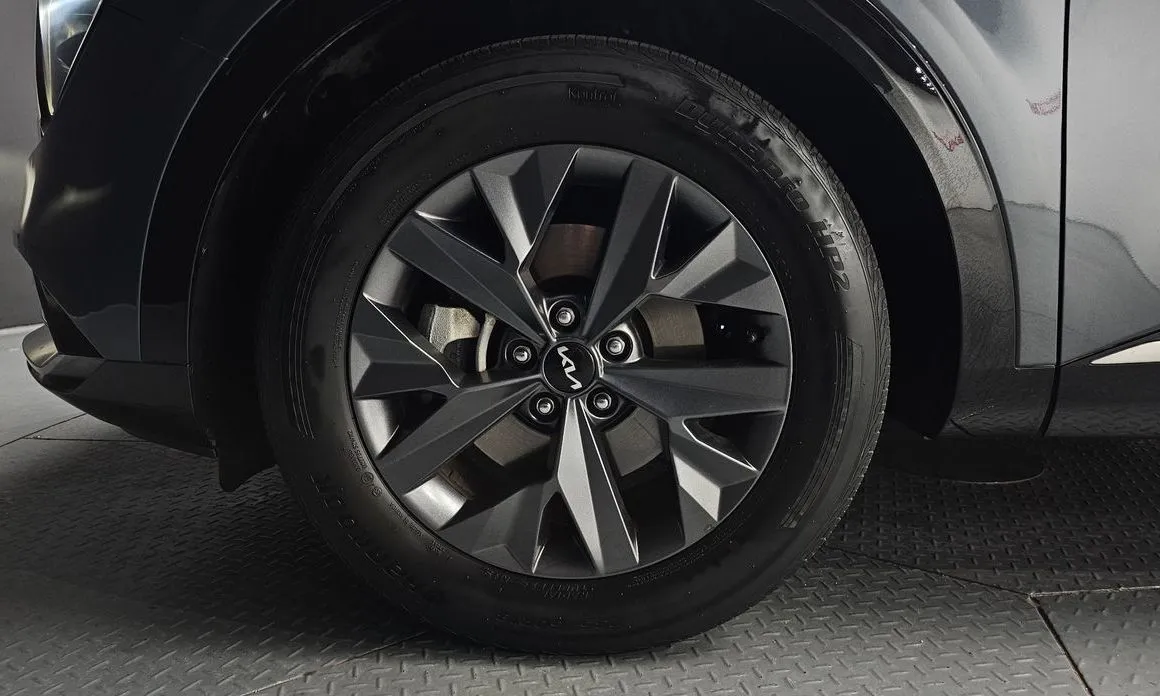Kia Sportage — фото 9