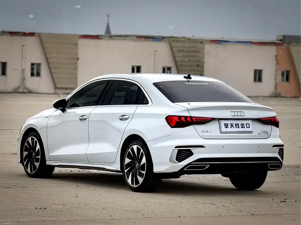 Audi A3 — фото 3