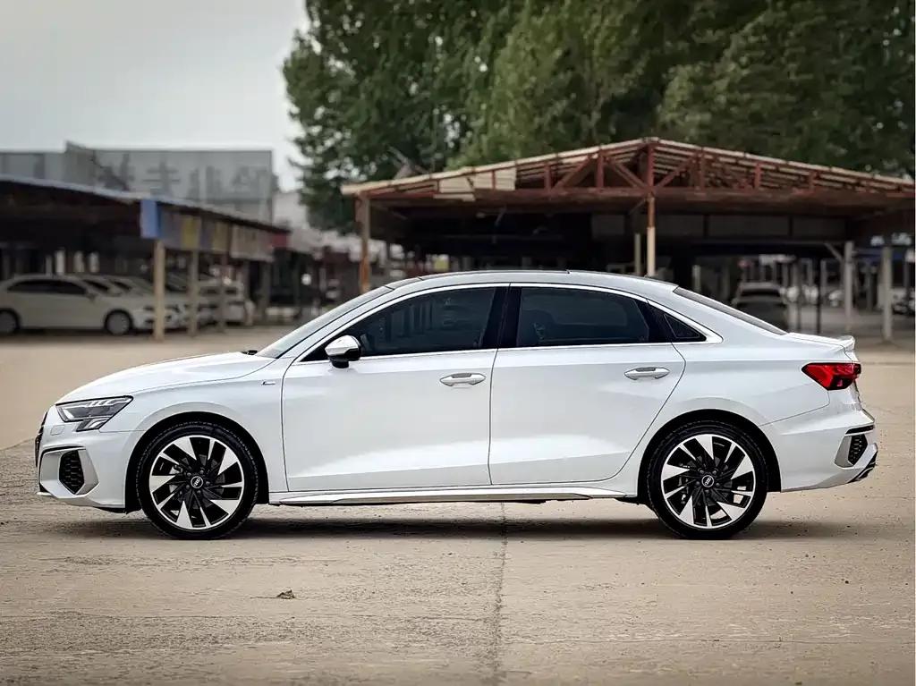 Audi A3 — фото 5