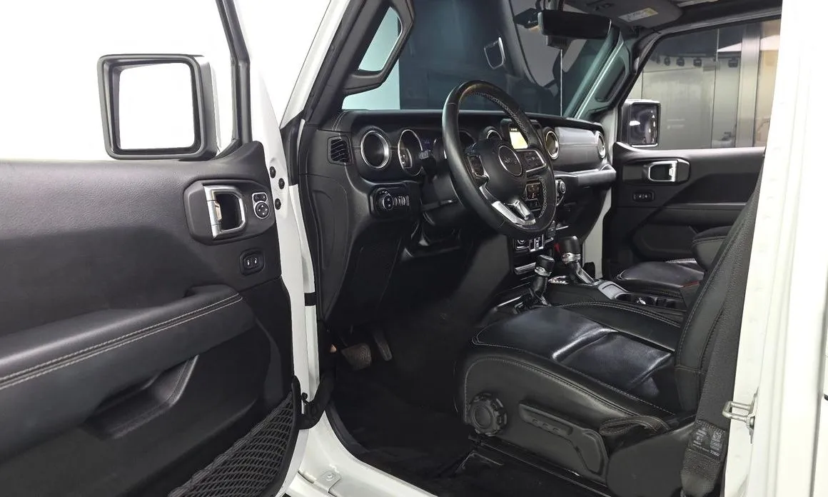 Jeep Wrangler 2022 из KR, фото 5