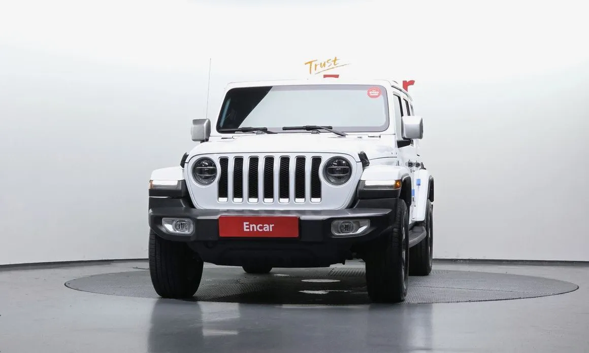Jeep Wrangler 2022 из KR, фото 3
