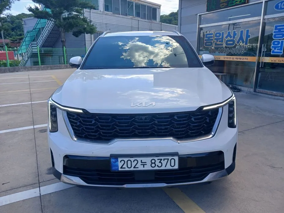 Kia Sorento — фото 1