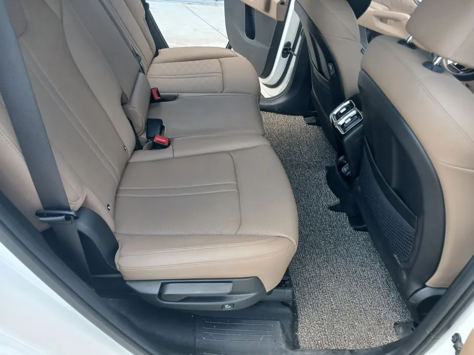 Kia Sorento — фото 4
