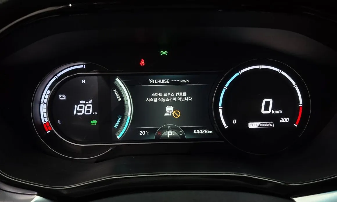 Kia Niro — фото 10