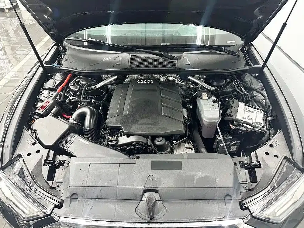 Audi A6L — фото 10