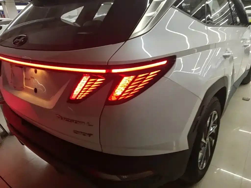 Hyundai Tucson — фото 4