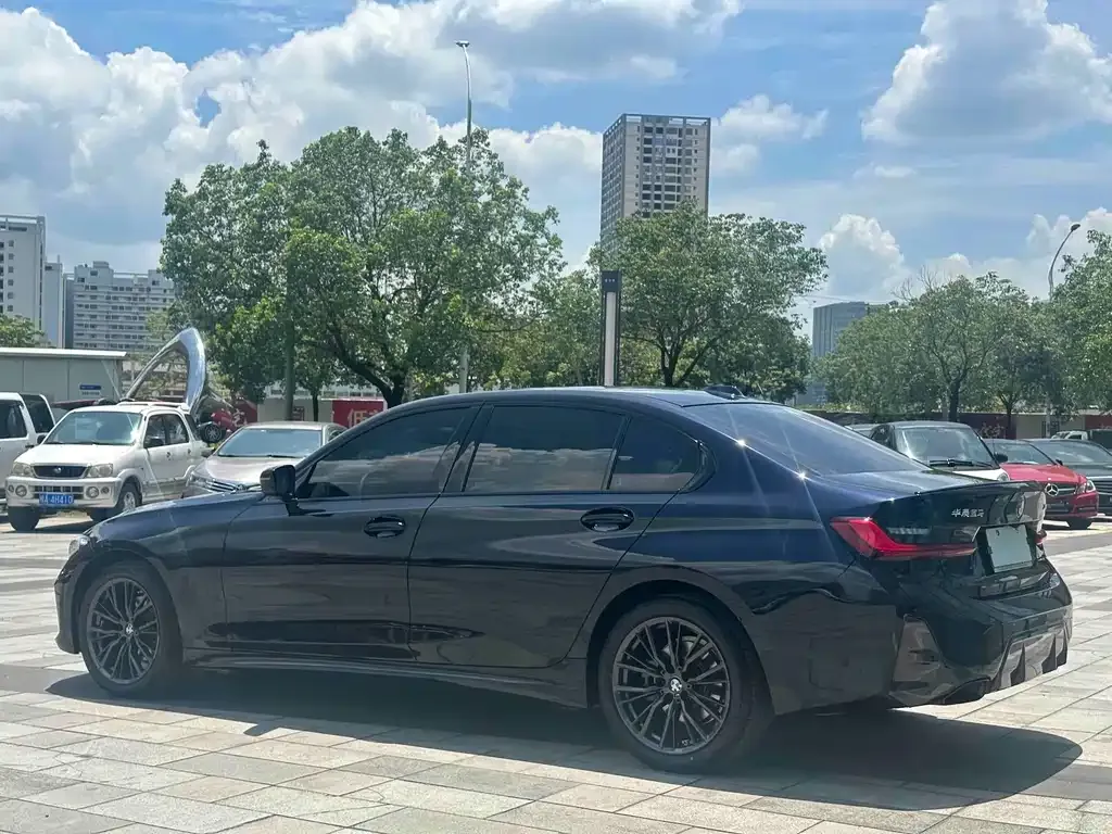 BMW 3 Series — фото 10
