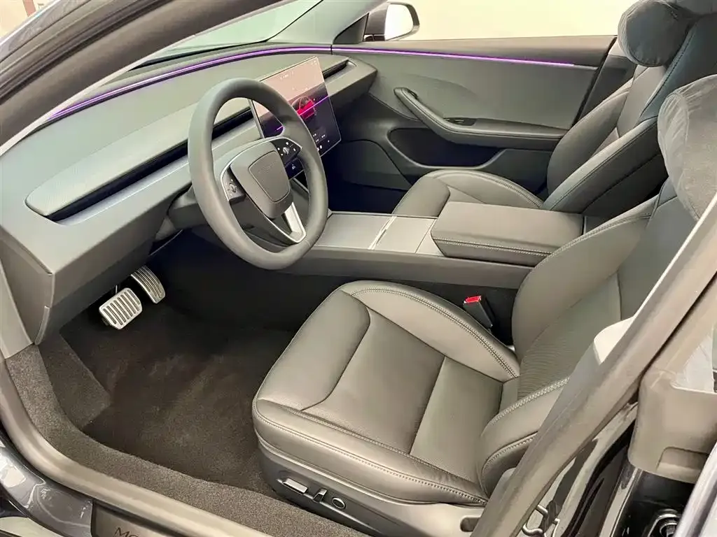 Tesla Model 3 — фото 6