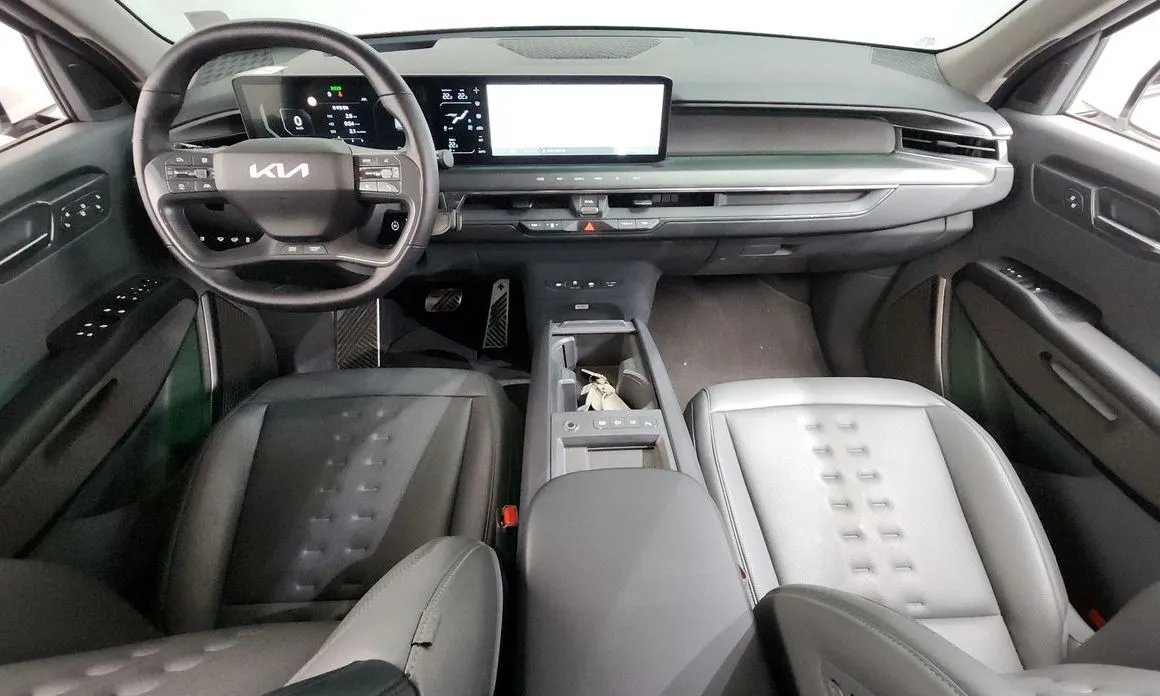 Kia EV9 2024 из KR, фото 10