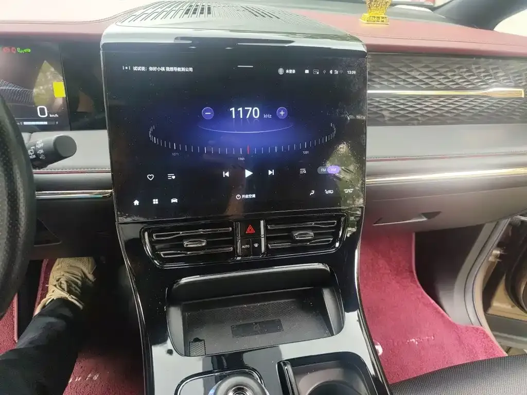 GAC Motor Trumpchi M8 — фото 9