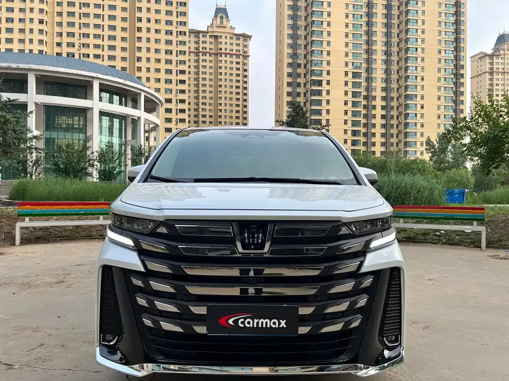 Toyota Vellfire — фото 7