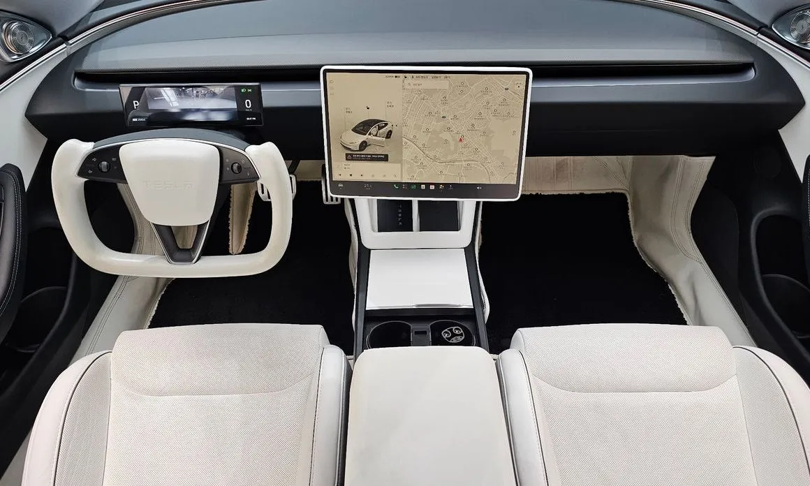 Tesla Model 3 2024 из KR, фото 7