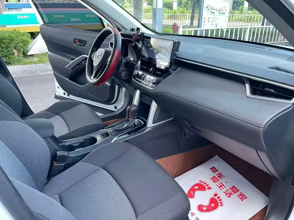 Toyota Frontlander 2024 из CN, фото 9