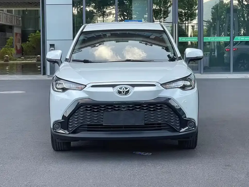 Toyota Frontlander 2024 из CN, фото 3