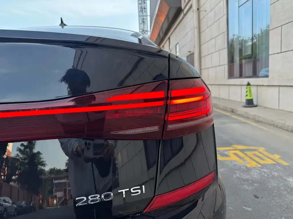 Volkswagen Passat — фото 6
