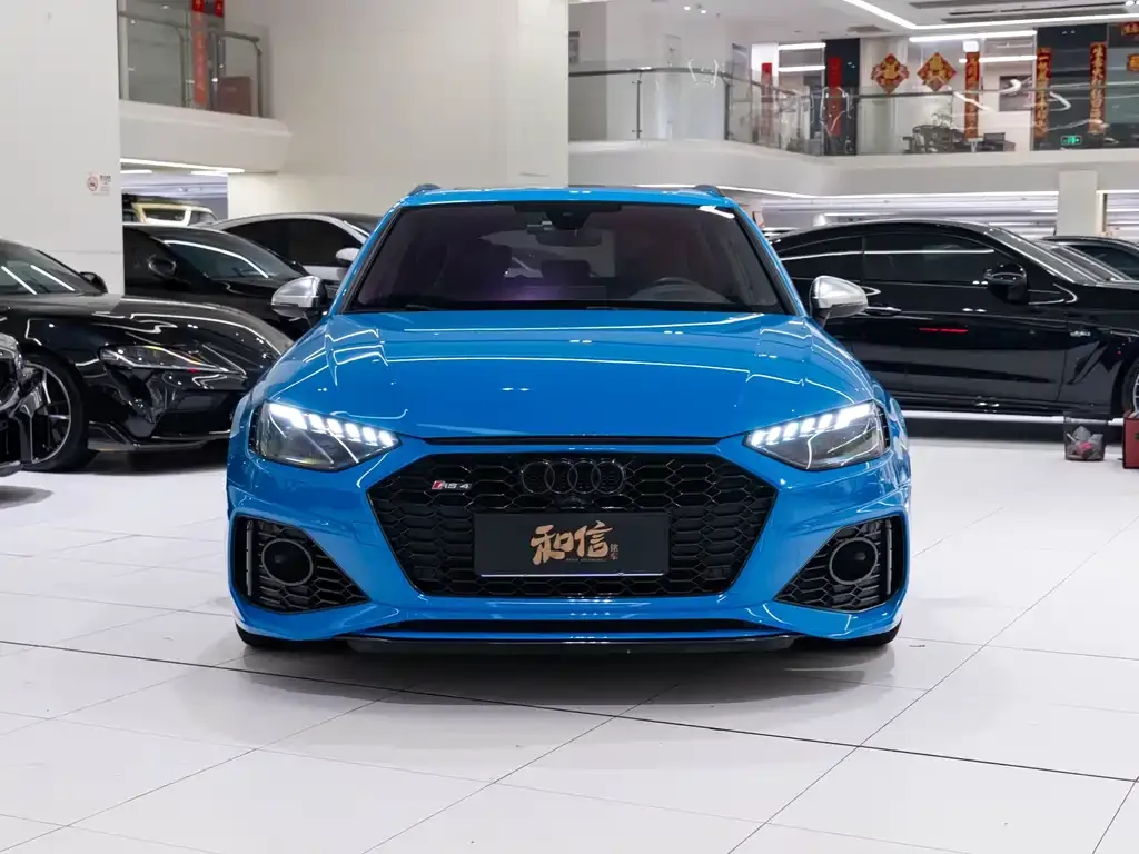 Audi RS 4 2021 из CN, фото 8