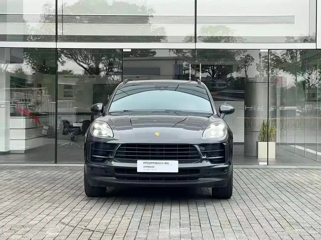Porsche Macan — фото 8
