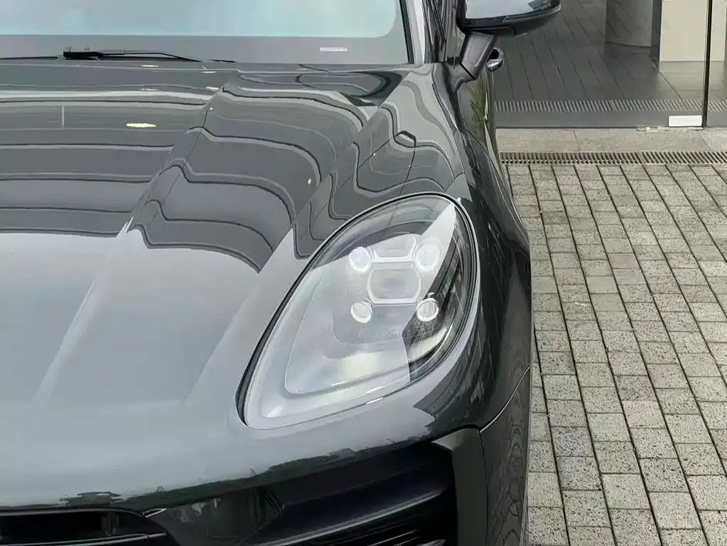 Porsche Macan — фото 3