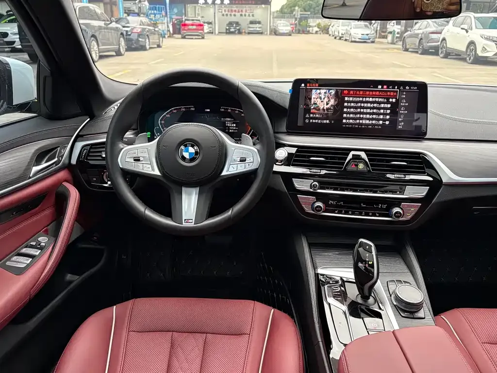 BMW 5 Series — фото 2