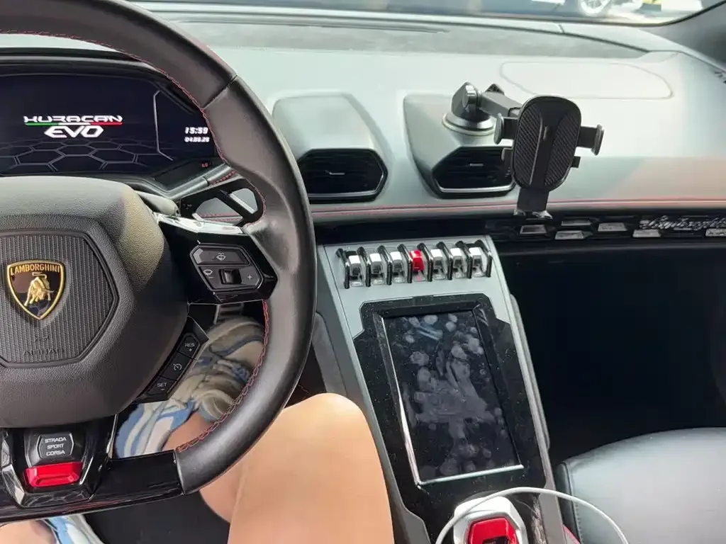 Lamborghini Huracan 2021 из CN, фото 3
