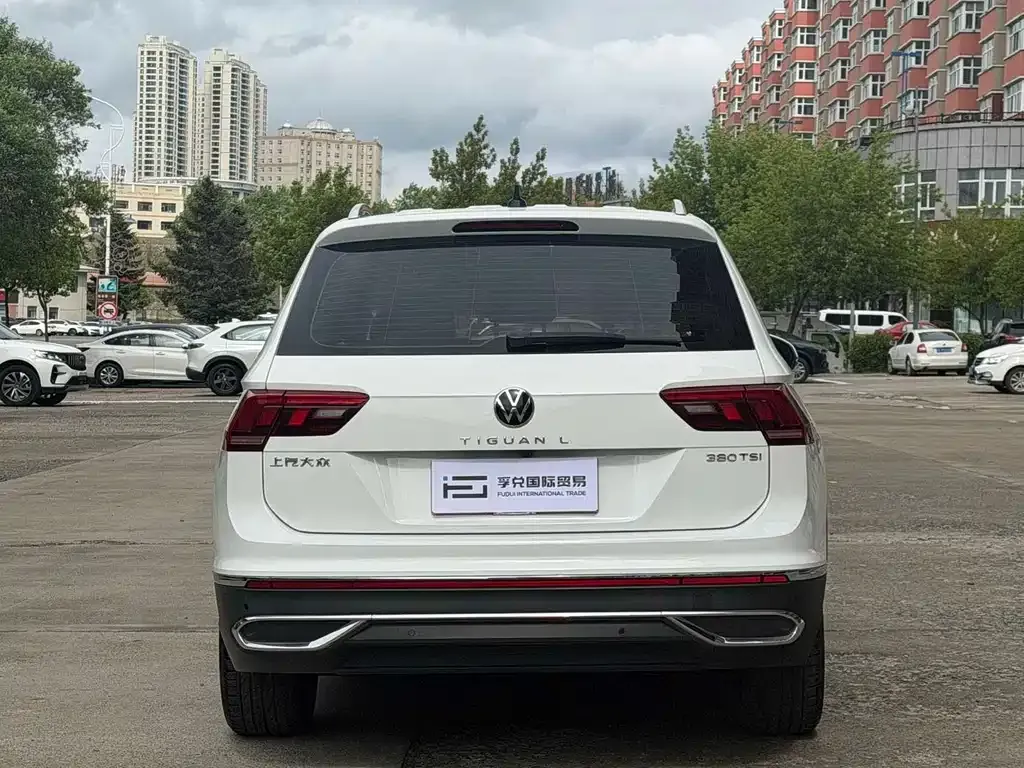 Volkswagen Tiguan L 2022 из CN, фото 8