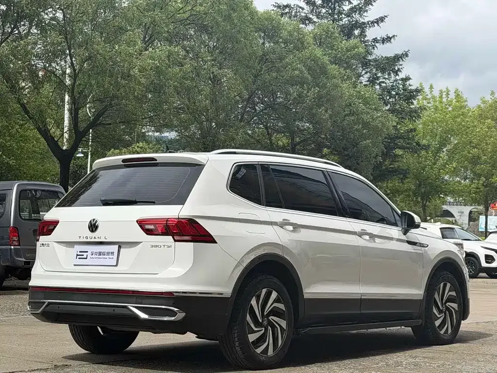 Volkswagen Tiguan L 2022 из CN, фото 7