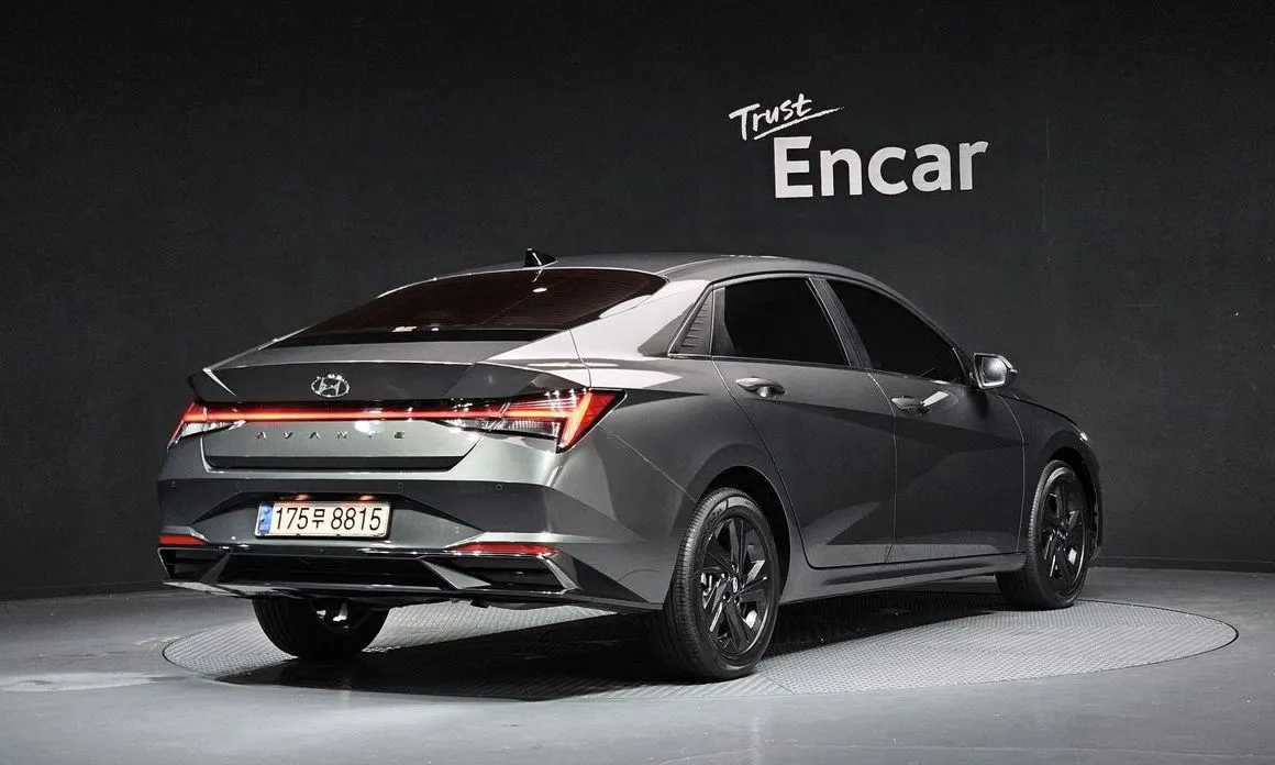 Hyundai AVANTE — фото 5