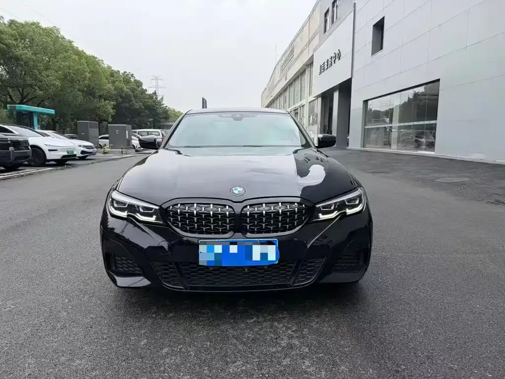 BMW 3 Series 2021 из CN, фото 3