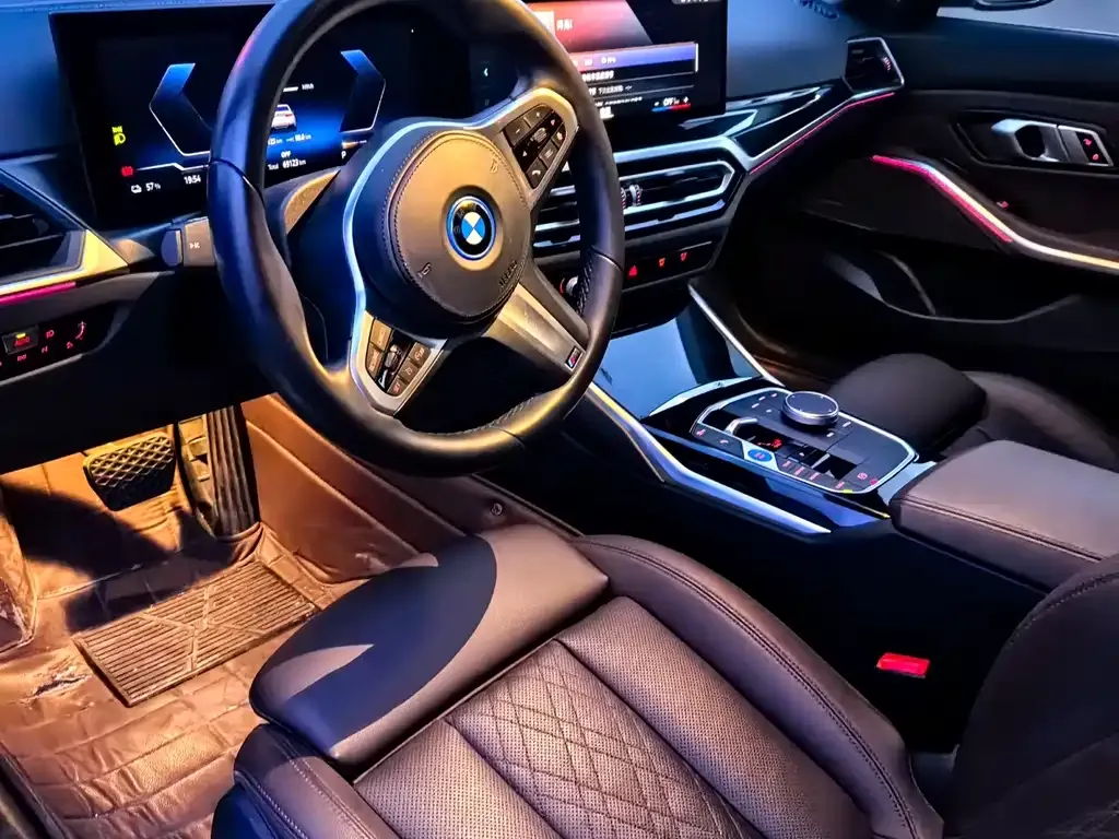 BMW i3 — фото 7