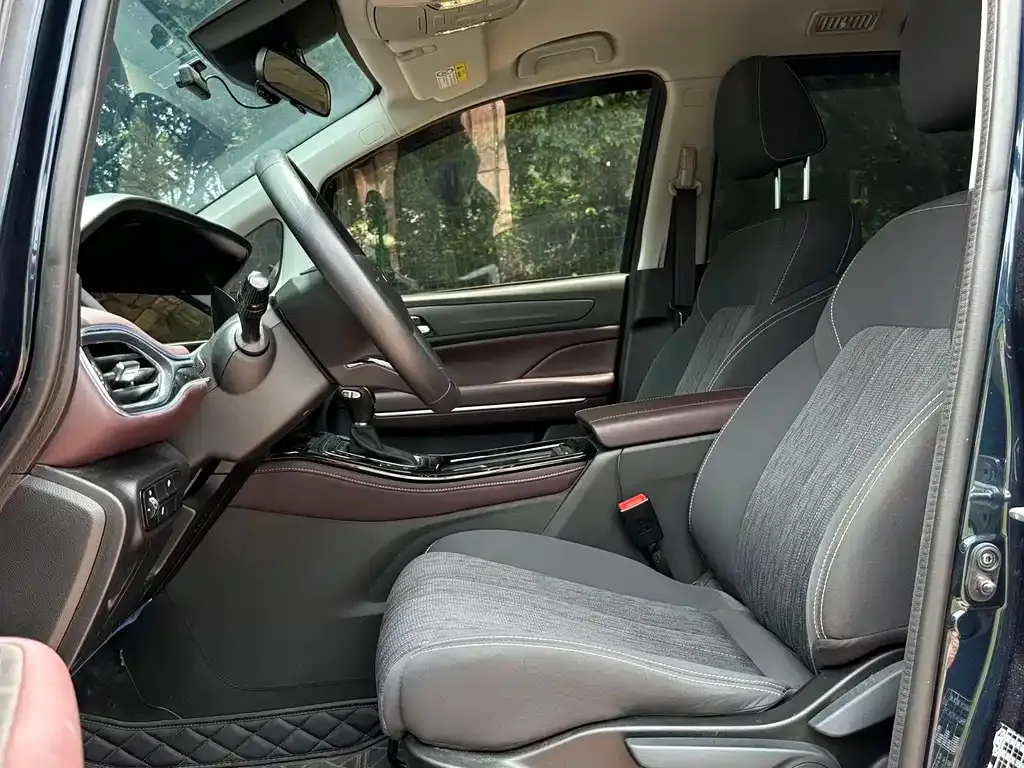 GAC Motor Trumpchi M6 2024 из CN, фото 2