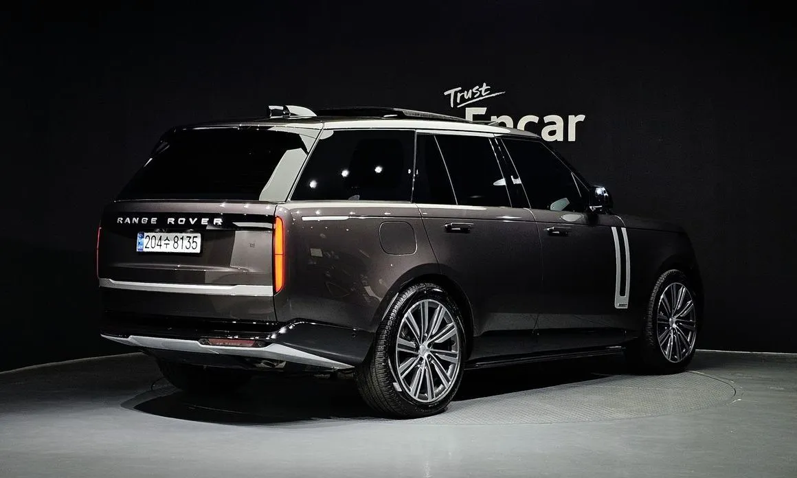 Land Rover Range Rover 2024 из KR, фото 2