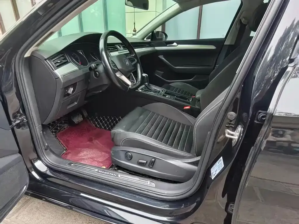 Volkswagen Magotan 2022 из CN, фото 3