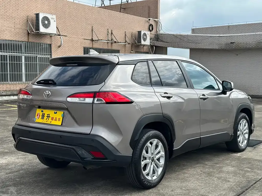 Toyota Frontlander 2024 из CN, фото 4