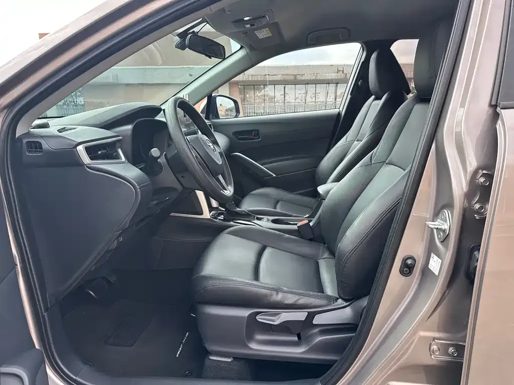 Toyota Frontlander 2024 из CN, фото 3