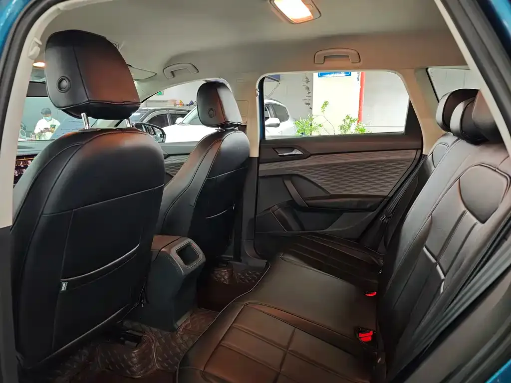 Volkswagen Tharu 2021 из CN, фото 2
