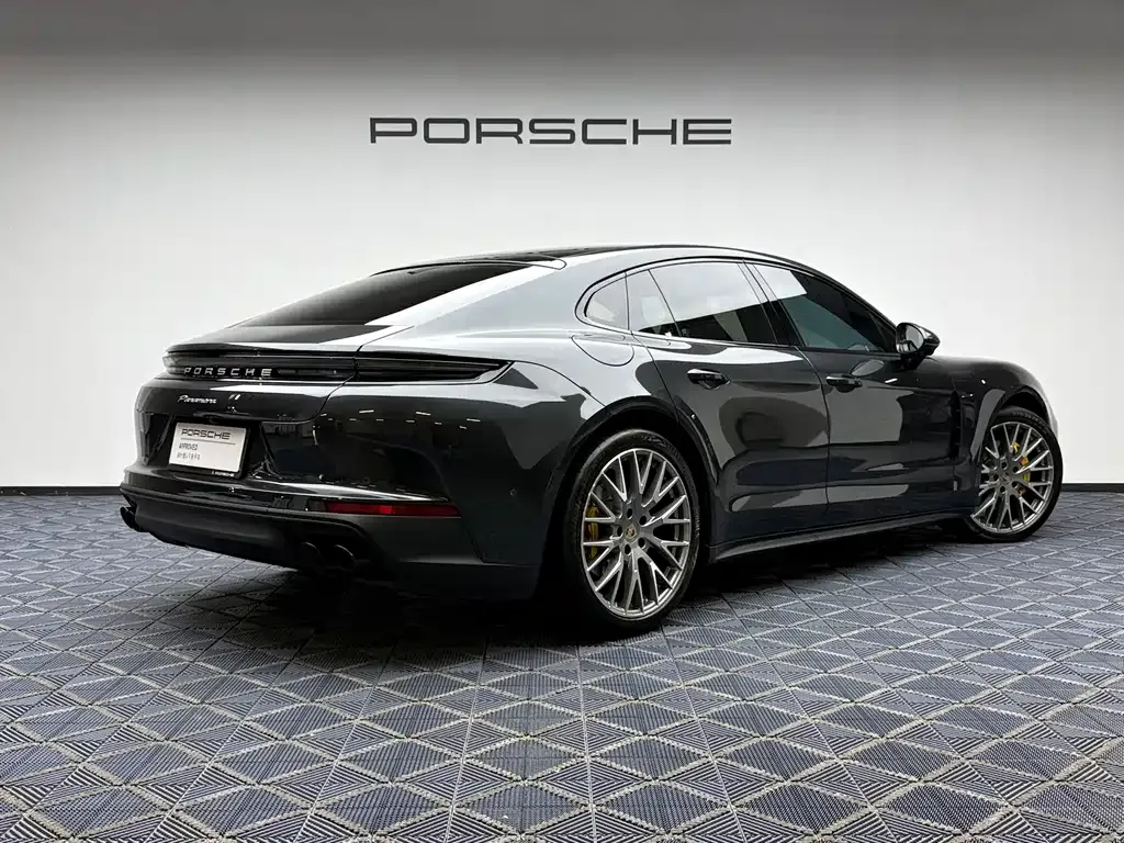 Porsche Panamera — фото 4