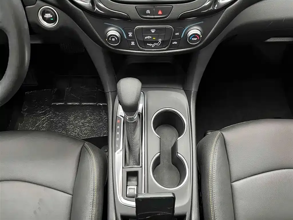 Chevrolet Equinox 2022 из CN, фото 9