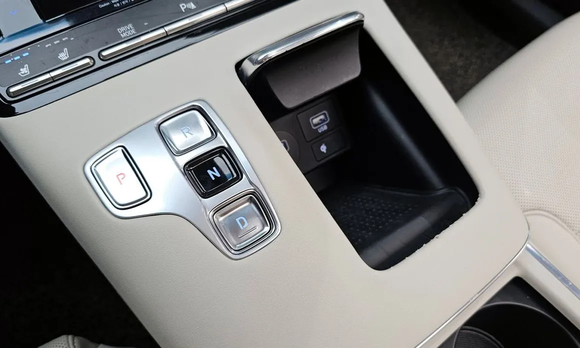 Hyundai Grandeur 2022 из KR, фото 7