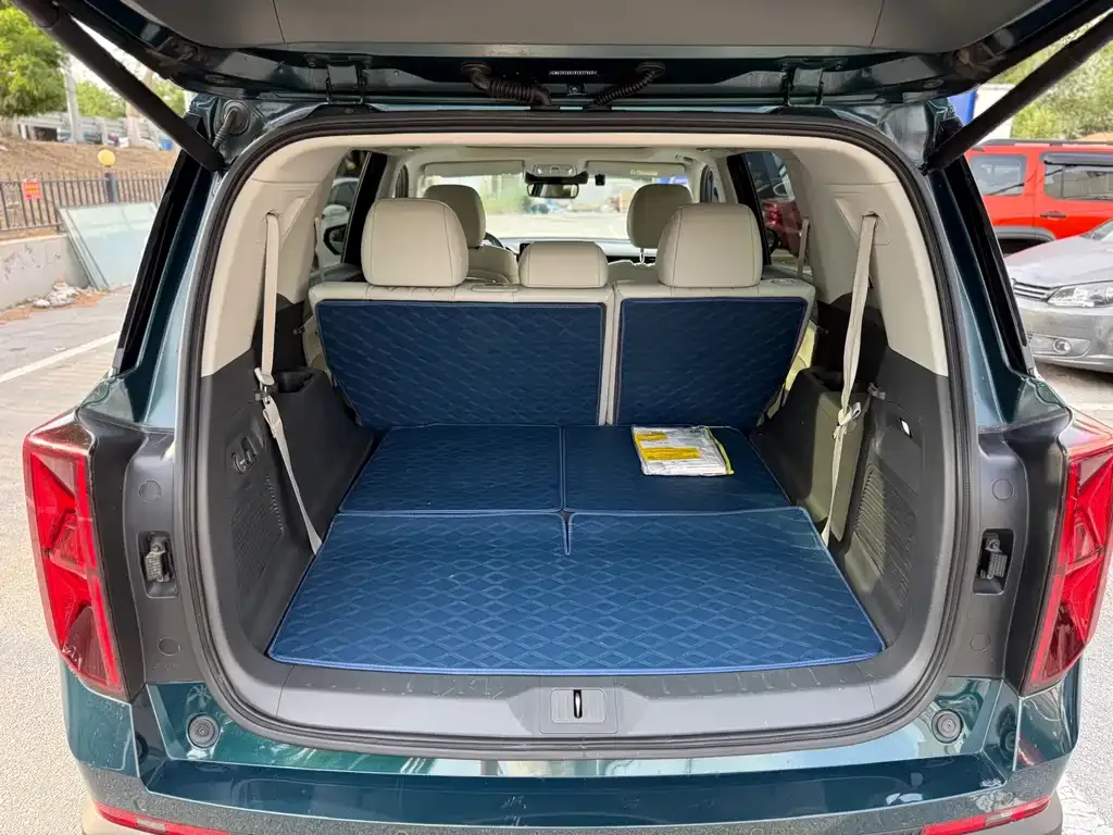 GAC Motor Trumpchi GS8 — фото 8