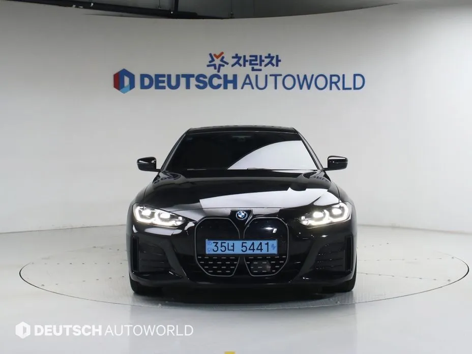 BMW i4 2024 из KR, фото 3
