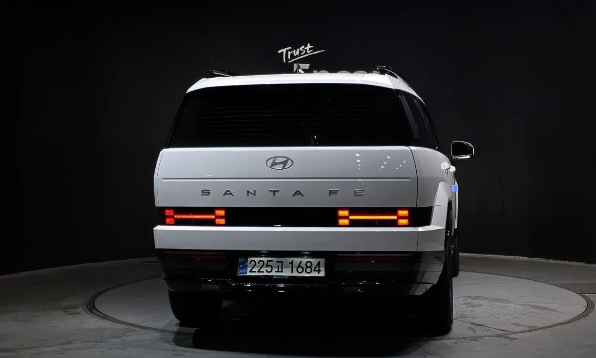 Hyundai Santafe — фото 2