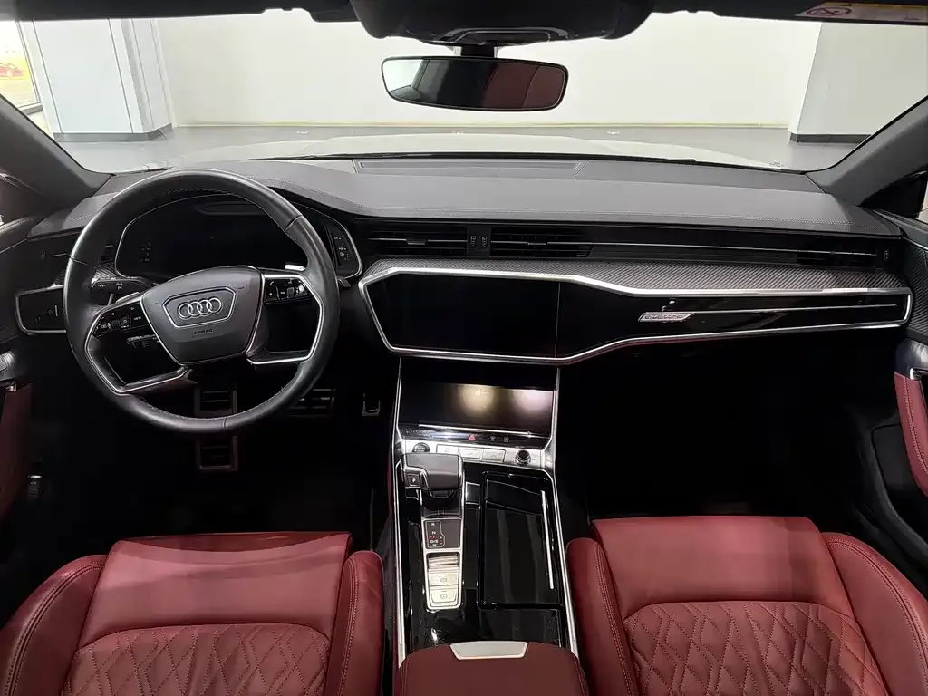 Audi A7L — фото 6