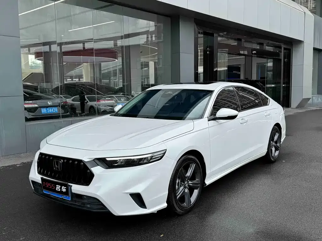 Honda Inspire — фото 1