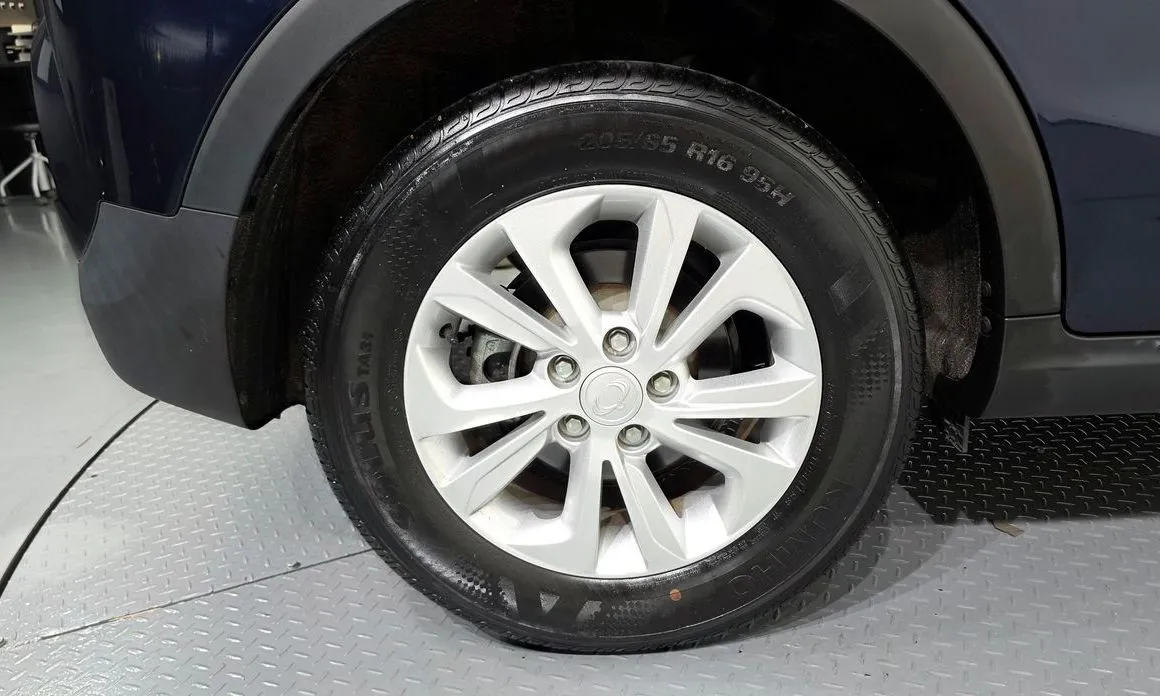 KG Mobility (Ssangyong) TIBOLI 2021 из KR, фото 5