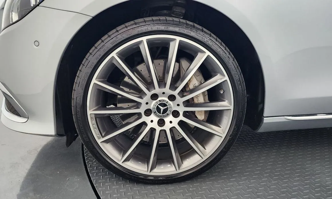 Mercedes-Benz E-Class 2023 из KR, фото 9