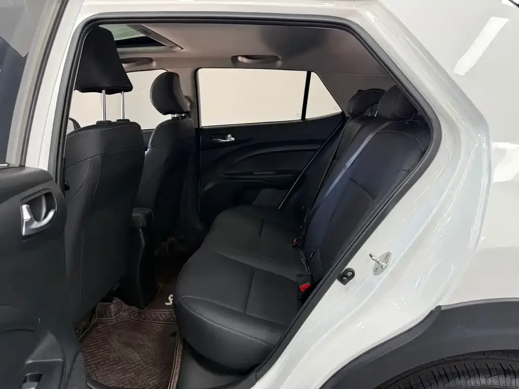 Kia KX1 2022 из CN, фото 6
