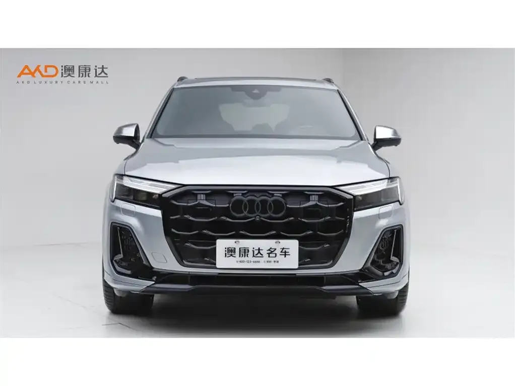 Audi SQ7 2024 из CN, фото 9