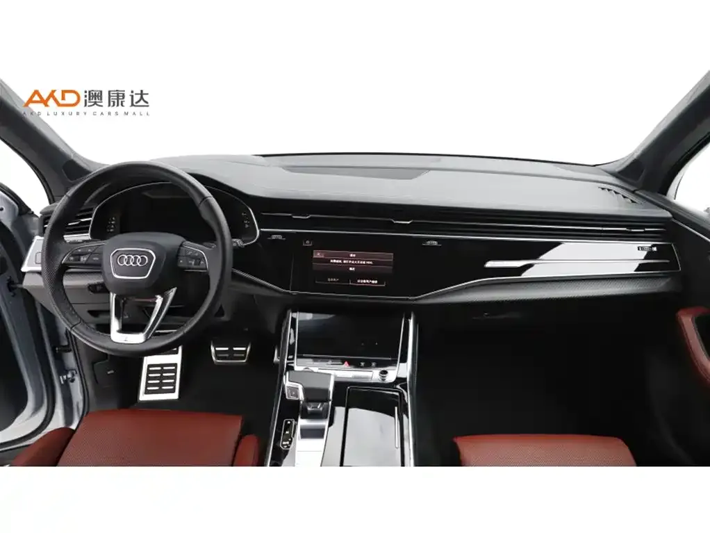Audi SQ7 2024 из CN, фото 3