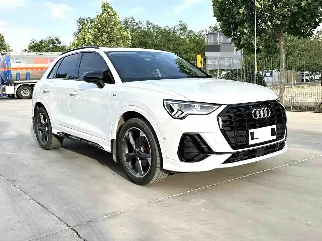 Audi Q3 — фото 4