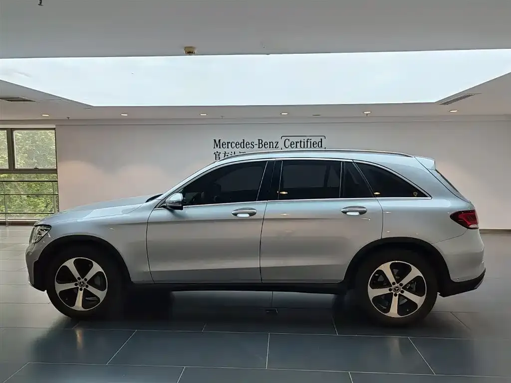 Mercedes-Benz GLC — фото 6